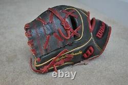 11 Wilson A2000 Infield Baseball Glove A2002 LHT