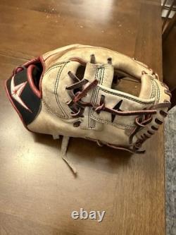 All-Star Pro-Elite 11.5 FGAS-1150I Cream Baseball Glove Right Hand Thrower