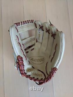 GRS-2018-87 Wilson RHT A2000 Pro Infield Baseball Glove 11.75 Inch