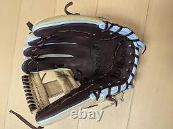 GRS-939 Wilson RHT 11.5 Professional Infield Baseball Glove A2000 1786 NWOT