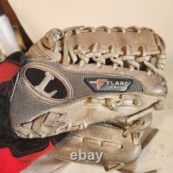 LOUISVILLE TPX PRO FLARE SILVER SLUGGER FL1300SS BASEBAL GLOVE 13in RH