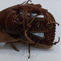 Mizuno Classic Pro Soft GCP 53S Infielders Glove 11.75 LH Glove (RH Throw)