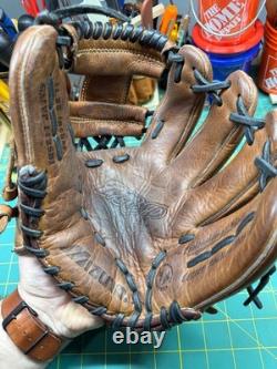 Mizuno MVP 11.25 GMVP1125B1 Infield Glove RHT Pro Select 2B/SS Game Ready