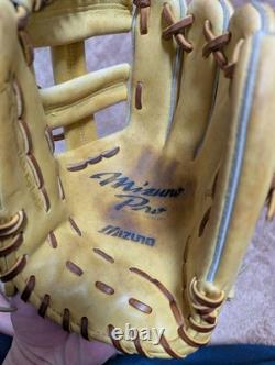 Mizuno Pro Baseball Infield Glove Yellow, Hardball, Used, Still Stiff