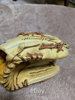 Mizuno Pro Baseball Infield Glove Yellow, Hardball, Used, Still Stiff