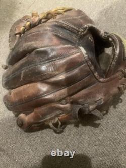 Mizuno Pro Brown Leather Infield Baseball Glove Used, Repair Needed