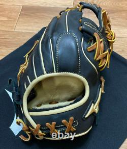 Mizuno pro 11.75inch Infield Right Black Hand Crafted MLB model Glove