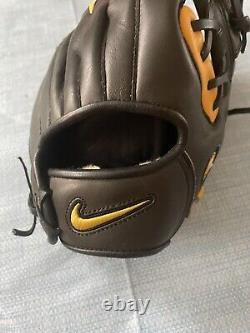 Nike Dri Fit PRO GOLD GLOVE 1175 Right Hand Throw