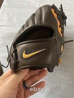 Nike Dri Fit PRO GOLD GLOVE 1175 Right Hand Throw