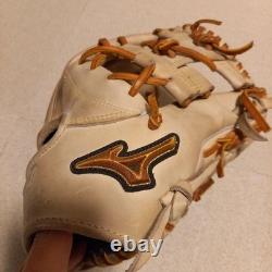 Price Reduced Excellent Condition Mizuno Pro Hardball Infielder's Glove, B