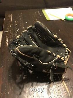Rawlings Heart Of The Hide 11.5 Black Gold Infield Glove PRO204-2BGD