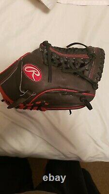 Rawlings Heart Of The Hide PRO204-4DSS 11.5 Infield/Pitcher Baseball Glove RHT