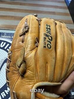 SSK GT-215 Professional Pro Elite Leather 11.75 Infield/Utility Baseball Glove