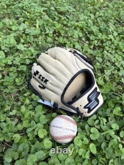 SSK Z9 Maestro 11.75 Infield Baseball Glove Z9-1175CMLBLK3