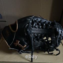 Under Armour Genuine Pro 11.75 Pitcher/Infield