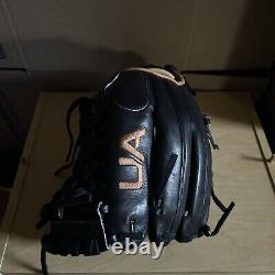 Under Armour Genuine Pro 11.75 Pitcher/Infield