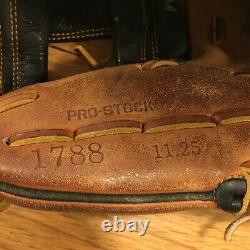 WILSON A2000 1788 11.25 PRO STOCK i Web Baseball Glove BROKEN IN Black Brown
