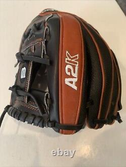 WILSON A2K 1787 11.74 Infield Baseball Glove RHT NEW