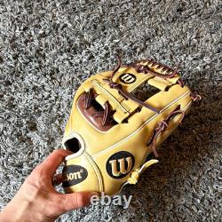 Wilson 11.5 A2000 1786 Pro Stock Infield Baseball Glove. Never used in game