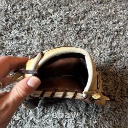 Wilson 11.5 A2000 1786 Pro Stock Infield Baseball Glove. Never used in game