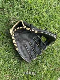 Wilson A1000 11.5 Glove Baseball leather R-H A1000 PRO 2000 Middle Infielder