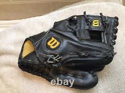 Wilson A2000 1440 Pro Stock 11.75 Baseball Glove Right Hand Throw