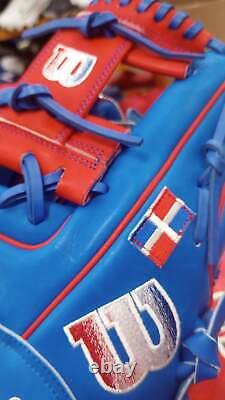 Wilson A2000 1786 11.5 Infield Baseball Glove Dominican Flag Right Hand Thrower