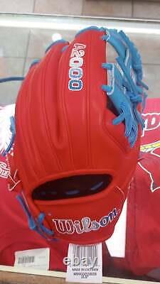 Wilson A2000 1786 11.5 Infield Baseball Glove Red/SkyBlue Right Hand Throwe