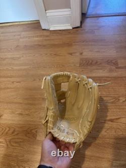 Wilson A2000 1786 Tan 11.5 Baseball Glove Infield 2025 Pro Stock New