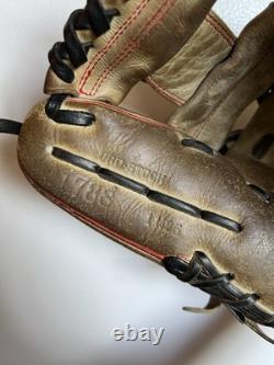 Wilson A2000 1788 Infield Baseball Glove 11.25 Pro Stock Leather Broken In