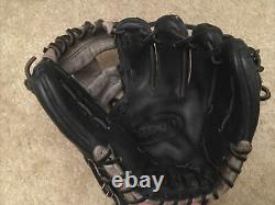 Wilson A2000 1788 Pro Stock 11 Infield Baseball Glove