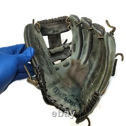 Wilson A2000 Baseball Glove Black Green Leather Pro Stock 1787 11.75 RHT Infield