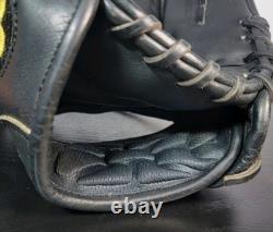 Wilson A2000 CK22 11.75 RHT Pitcher Infielder Baseball Glove Clayton Kershaw Pro