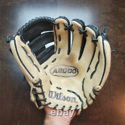 Wilson A2000 G4 Pro-Stock Right-Handed Throw (RHT) 11 Baseball Infield Glove