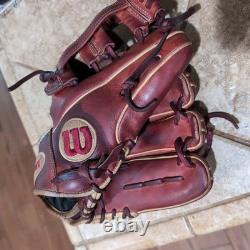 Wilson A2000 PP05 11.5 Baseball Glove Infield Glove Pro Stock