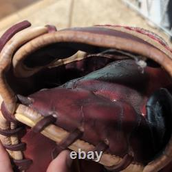 Wilson A2000 PP05 11.5 Baseball Glove Infield Glove Pro Stock