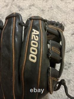 Wilson A2000 PP05 11.5 Baseball Glove Pro Stock Leather Right Hand Thrower