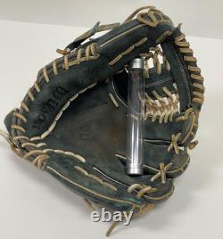 Wilson A2000 RHT Model 1788 Pro Stock Infield Glove Black / Grey 11.25