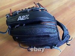 Wilson A2k D33 Pro Stock Rht Baseball Glove 11.75 Black / Orange Excellent Shape