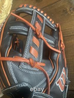 Wilson Pro Stock A2000 1716 11.5 RHT Infield Utility Baseball Glove Retail $320