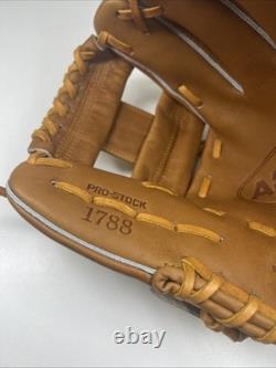 Wilson Pro Stock A2000 1788 Infield Glove WTA2034 Right