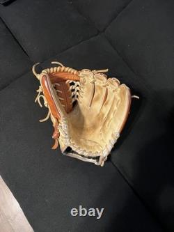 Wilson Pro-Stock A2000 Fielder's Baseball Glove 11.5