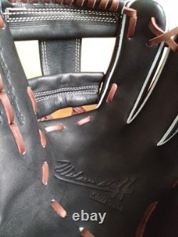 Wilson Staff WBW102903 11.5 Infield Baseball Glove RHT Black SS Pro Stock New