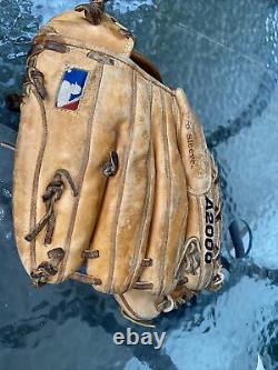 Wilson a2000 11 Pro Stock Infield Baseball Softball glove mitt
