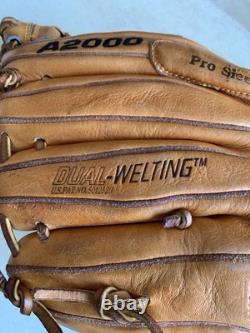 1995 Wilson A2000 Pro-1796 Taille 11.75 Cuir Rouge Tan Classique pour Lanceur/Infield