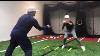 Forages Infield Pour Les Joueurs De Baseball Elite Avec L'entraîneur Lou Colon