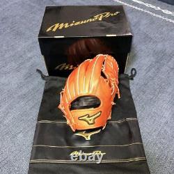 Gant de baseball Mizuno Mizuno Pro Soft pour joueur de champ intérieur - Modèle Araki