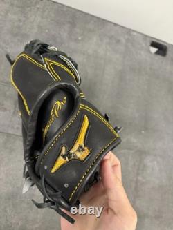 Gant de baseball Mizuno Pro Kamehameha noir et jaune avec web H, utilisé pour lanceur/champ intérieur