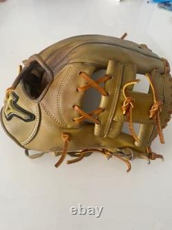 Gant de baseball Mizuno Pro Softball Infield Jaune utilisé pour balle en caoutchouc plus souple