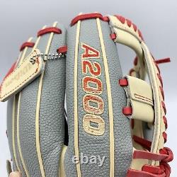 Gant de baseball NWT Wilson A2000 Pro Stock 1785 11.75 Superskin en cuir pour infield RHT NEUF